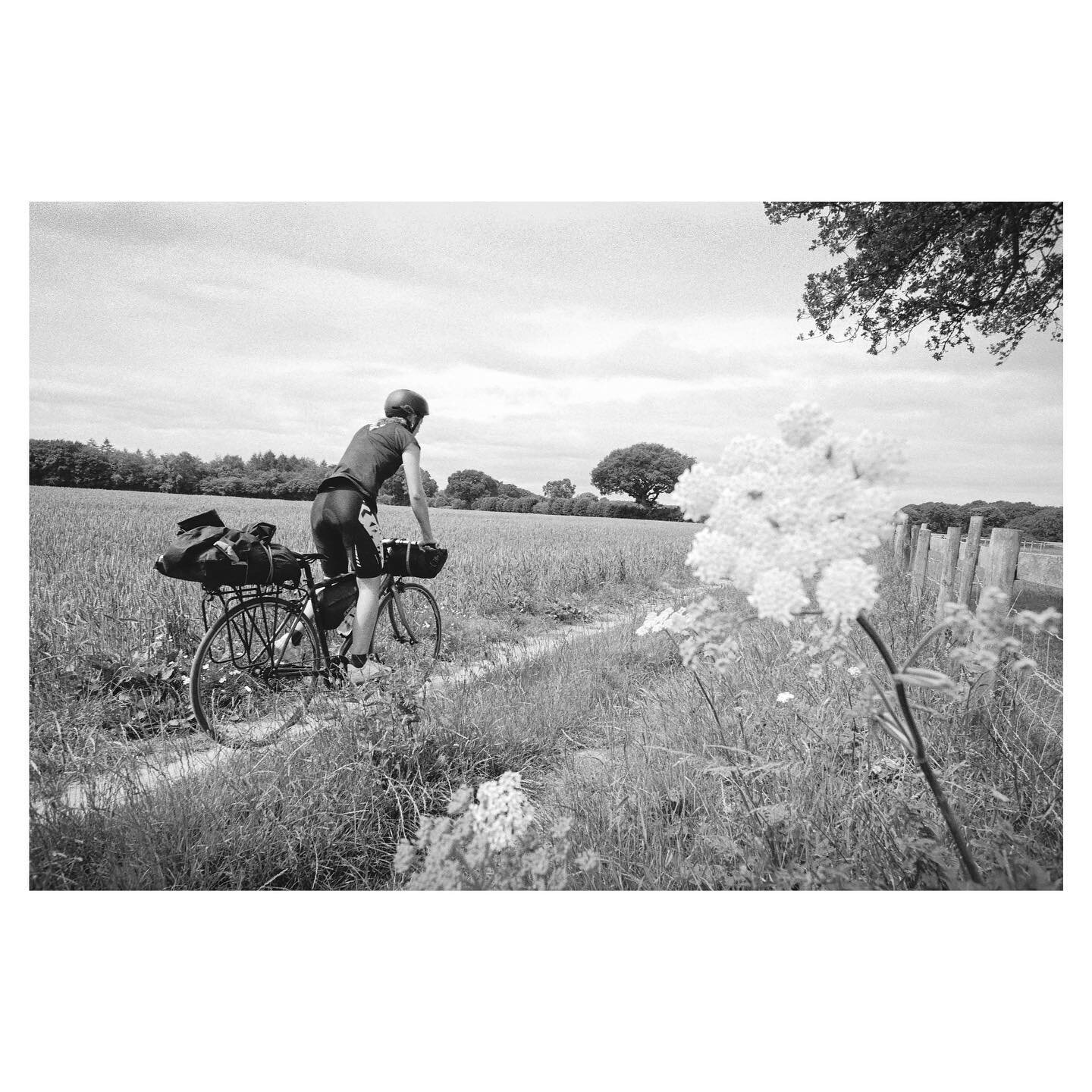 London to Bristol over five days back in the summer. Cheap and cheerful single speed bikes loaded up with all of our camping kit made the hills quite a challenge. #bikepacking #bikepackingadventures #adventure #singlespeed #biketouring #staycation #f