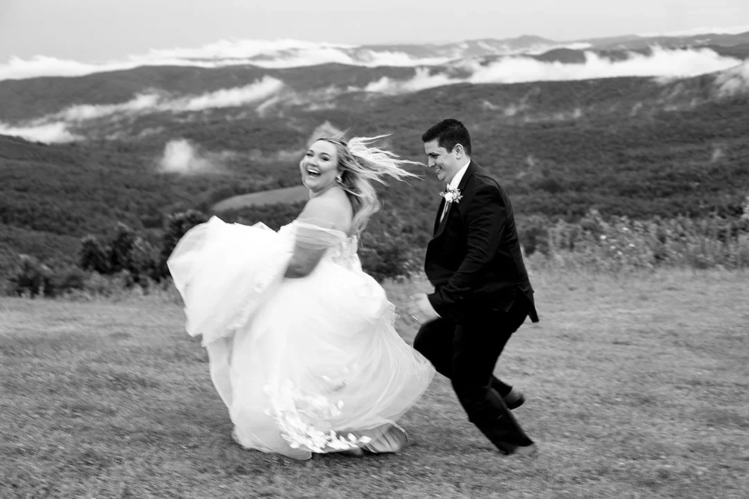 candid-wedding-photographer.webp
