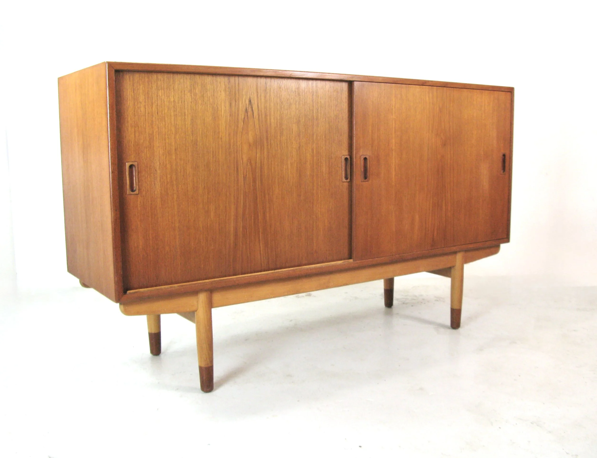 borge mogensen sideboard
