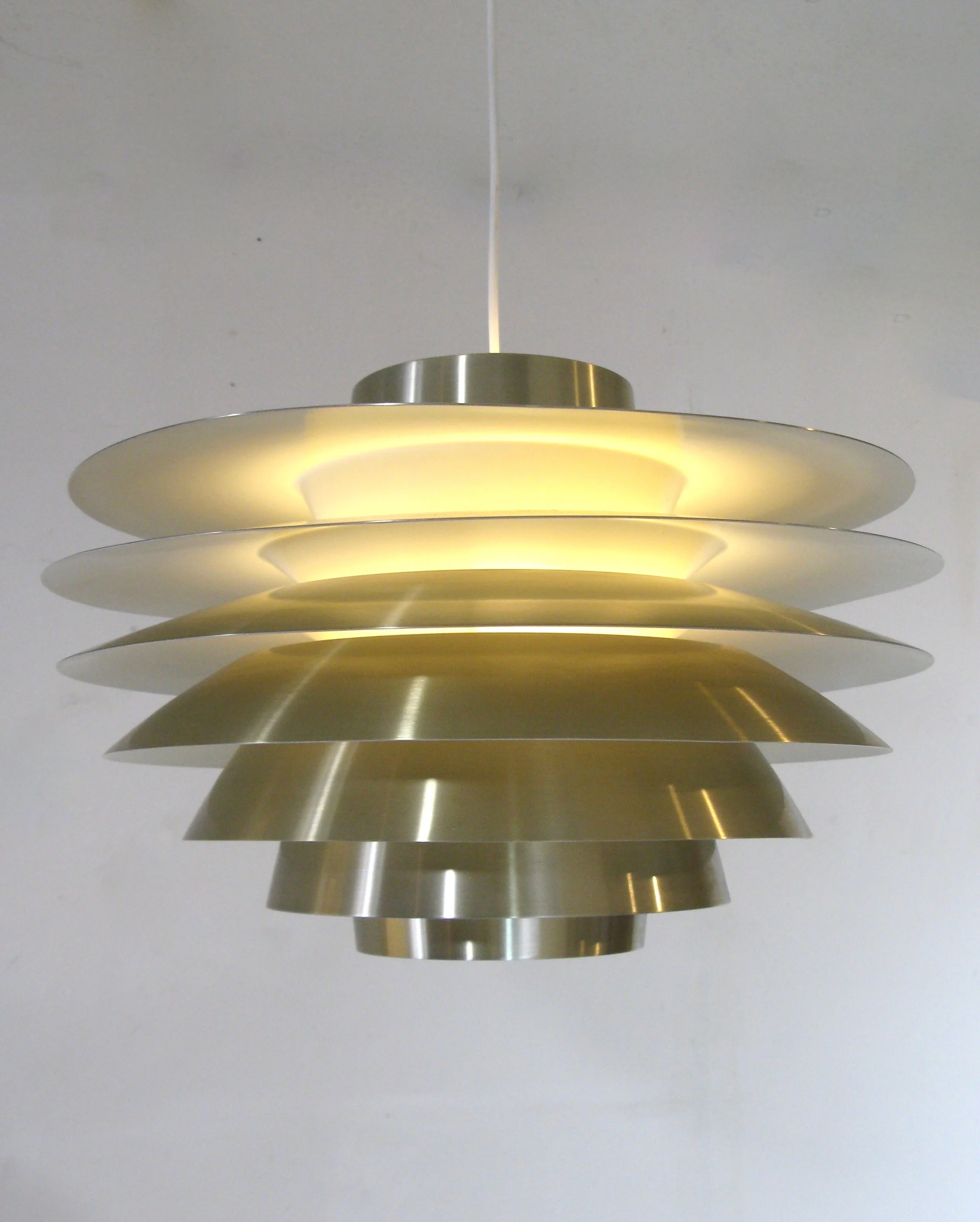 Svend Middlebrow brass Verona pendant