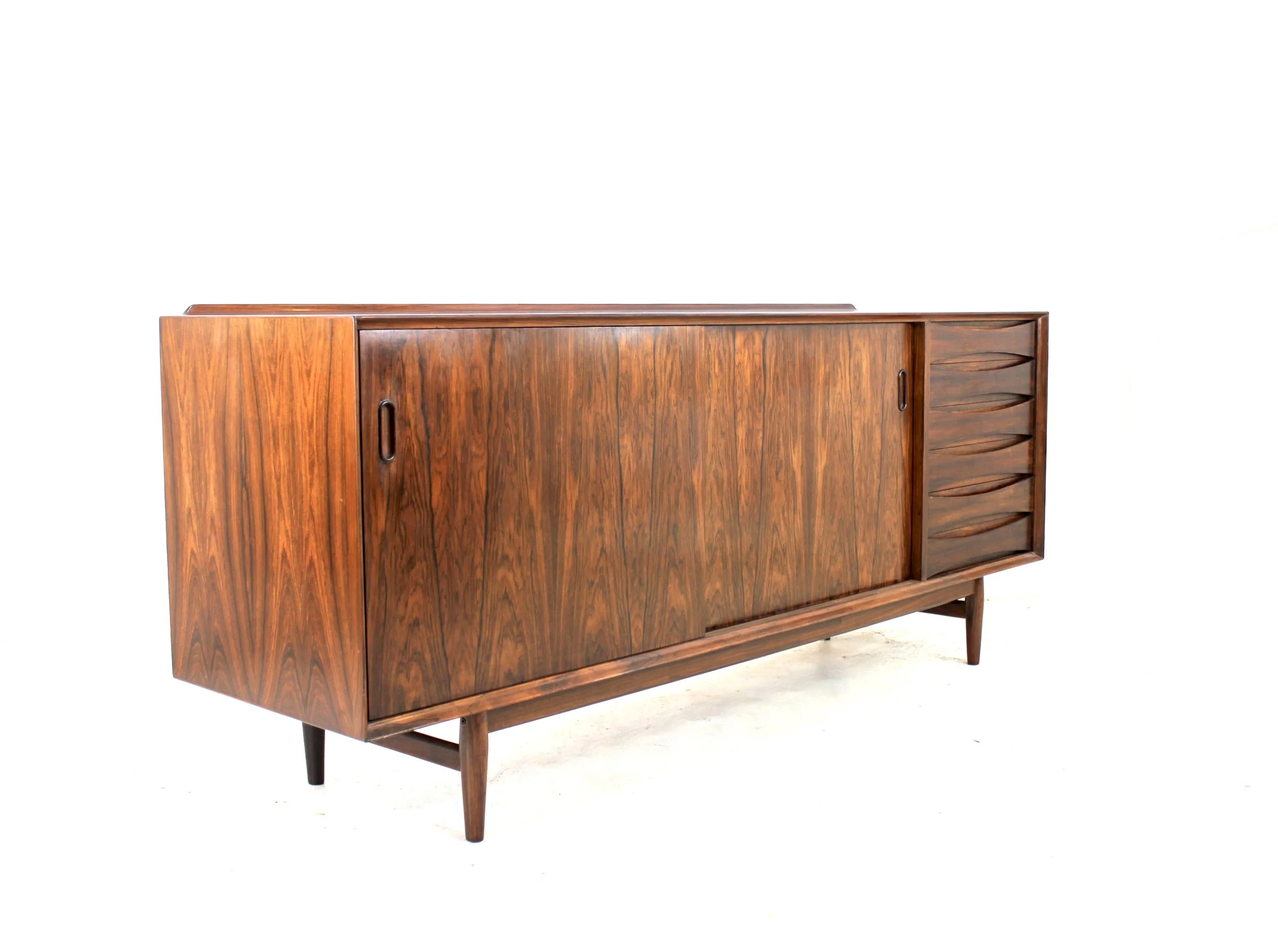 Arne Vodder  OS29 Triennale for Sibast in rosewood
