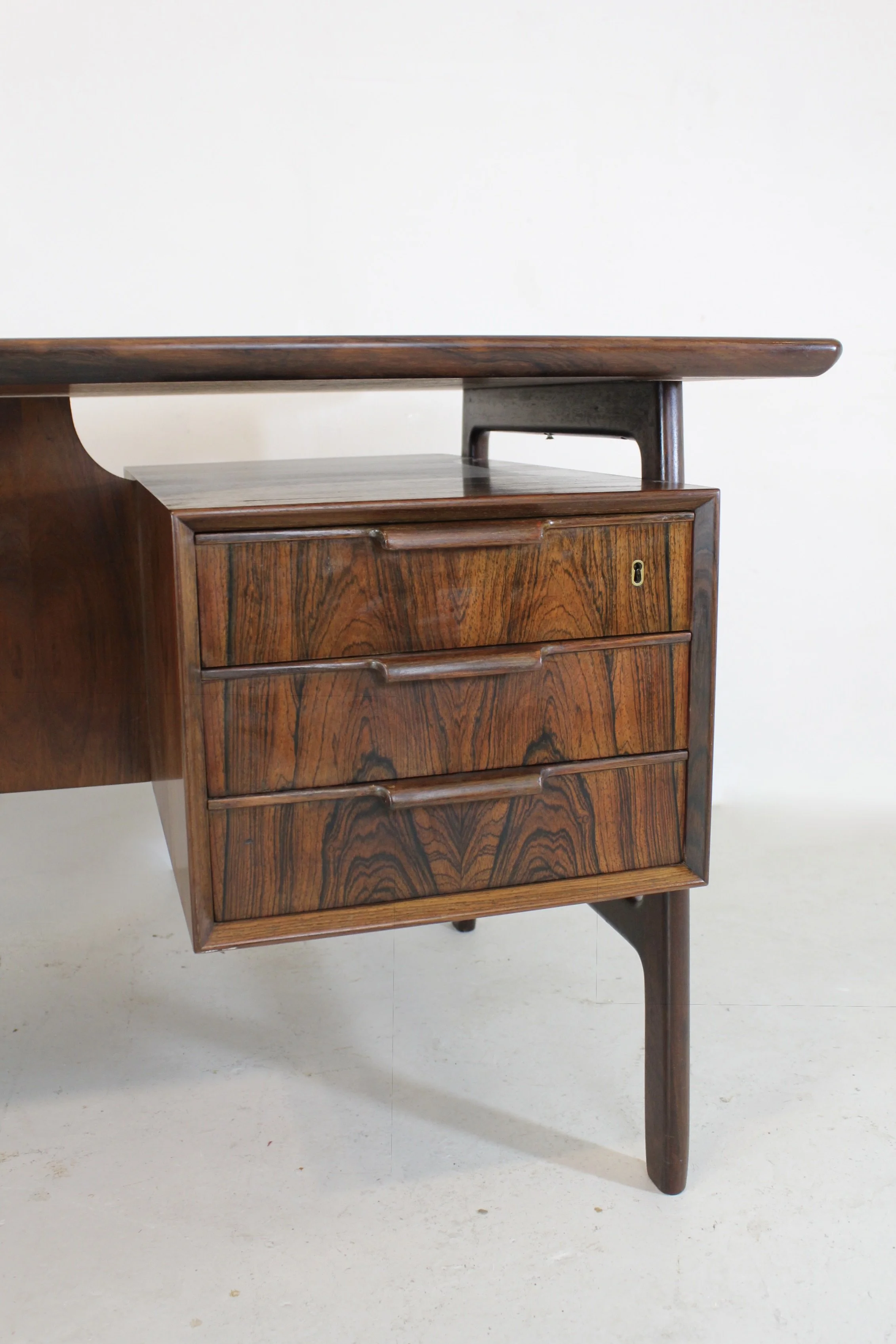 Gunni Omann model 75 rosewood  twin pedestal desk