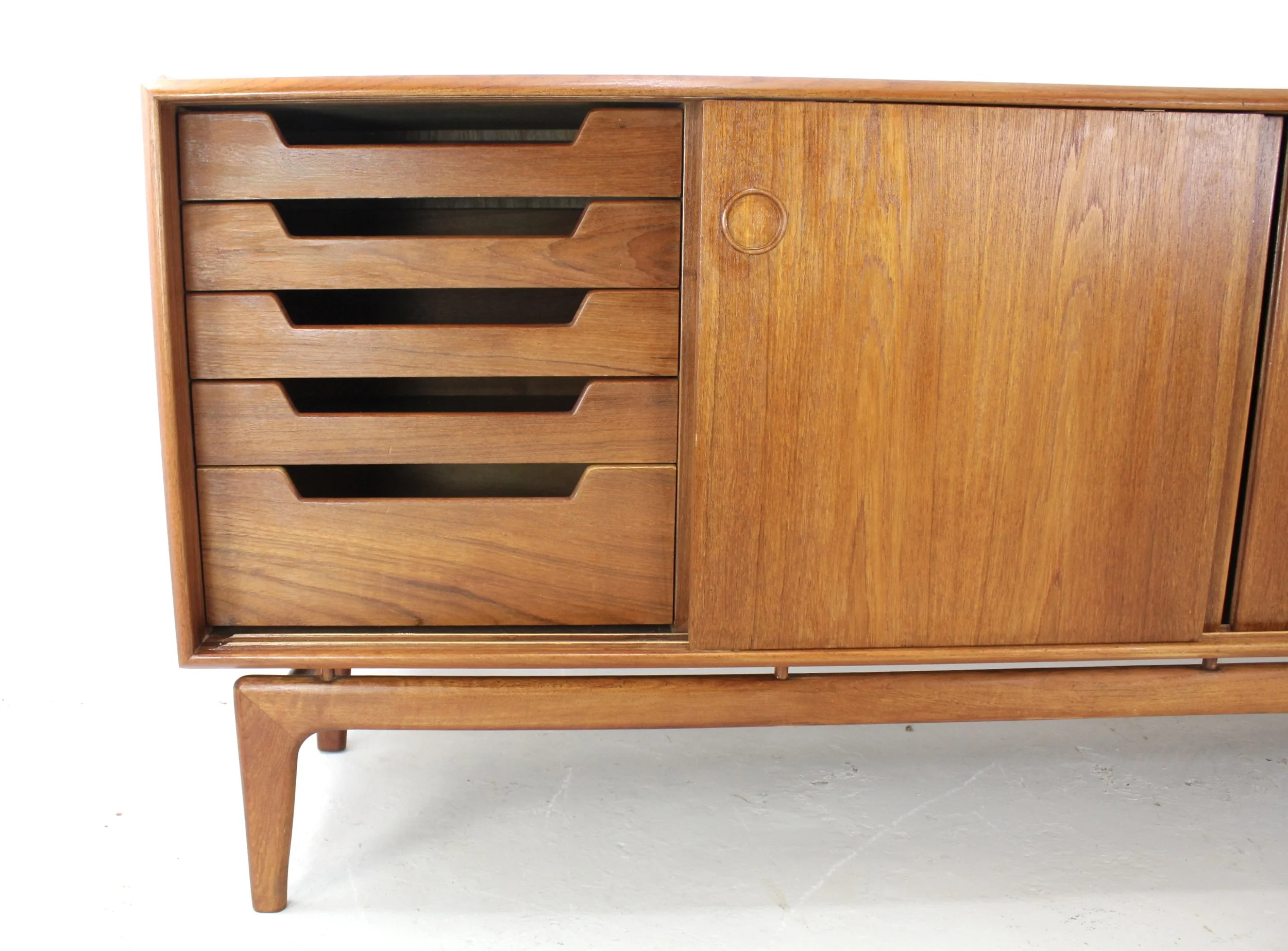 Arne Hovmand Olsen  MK 189 Teak sideboard