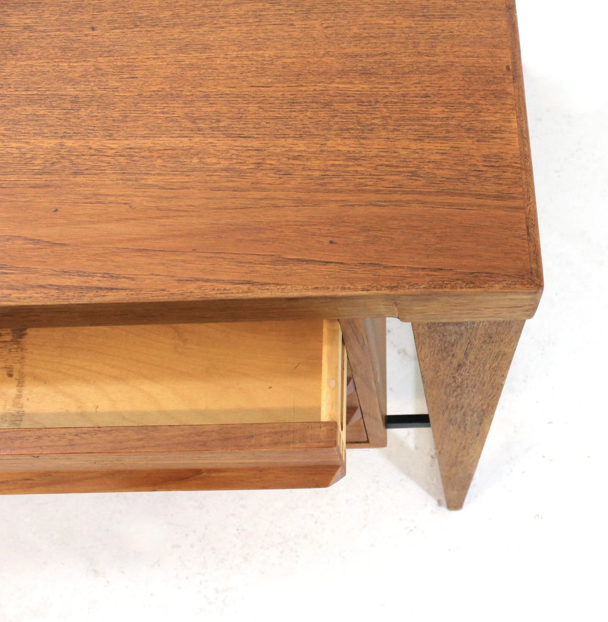 Model 70 Kai Kristiansen twin pedestal desk