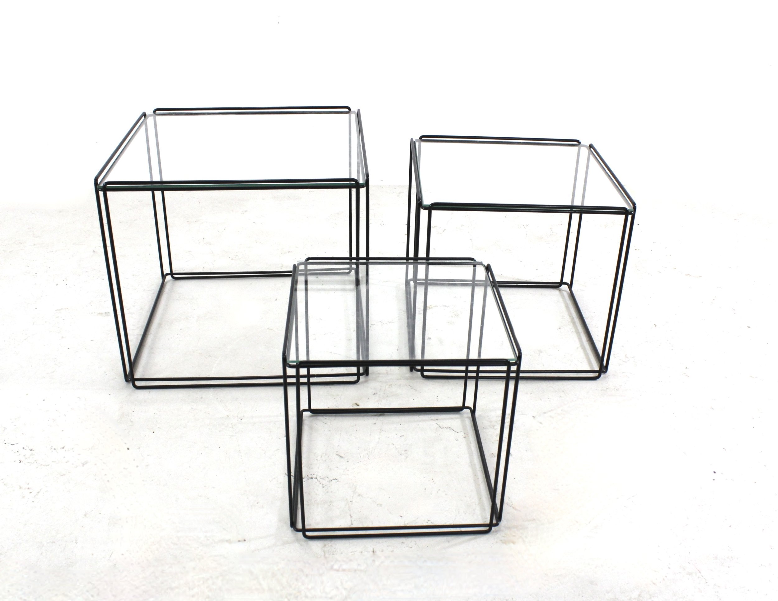 max sauze Isocele nesting tables