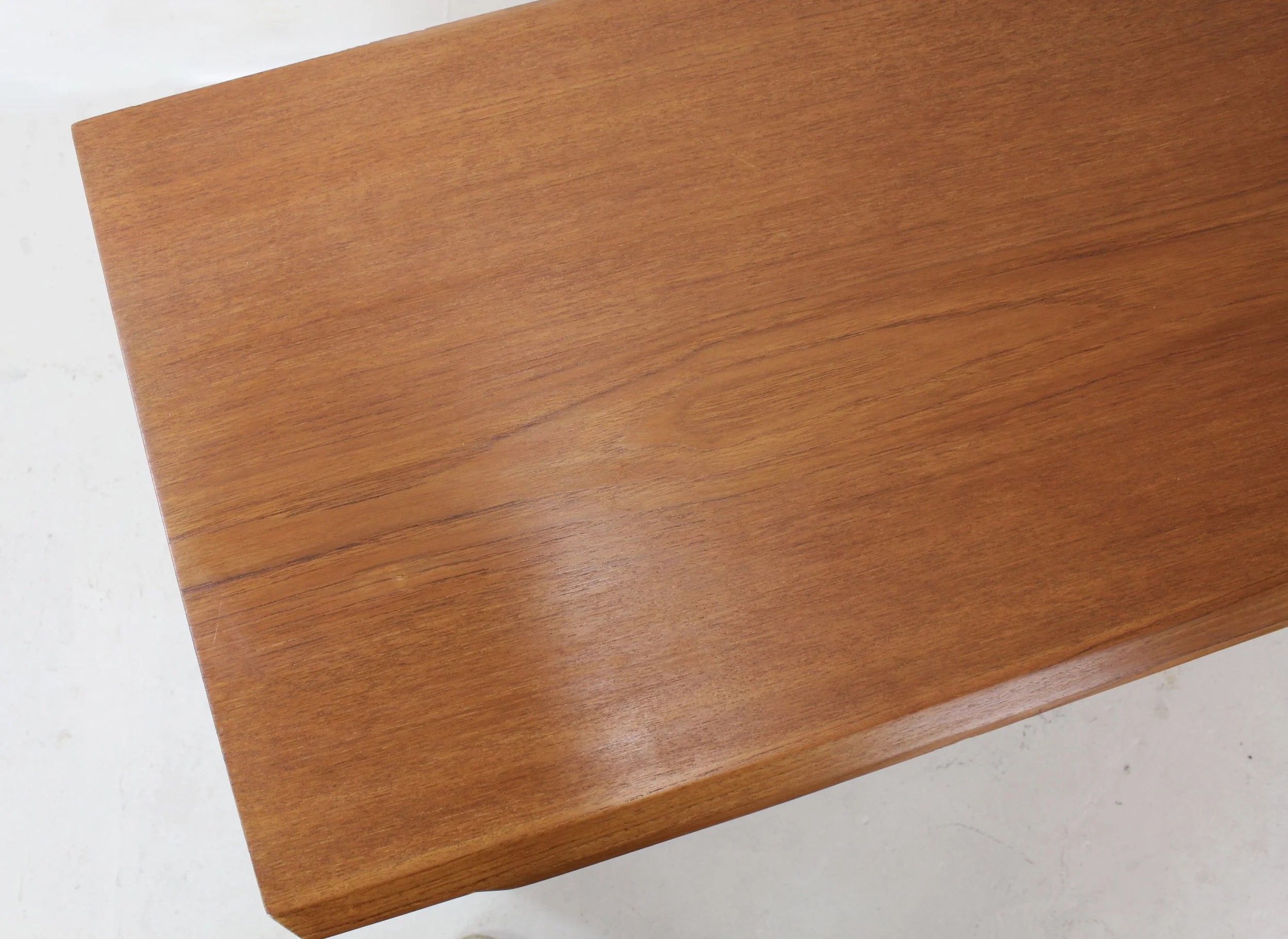 kofod Larsen chest of drawers