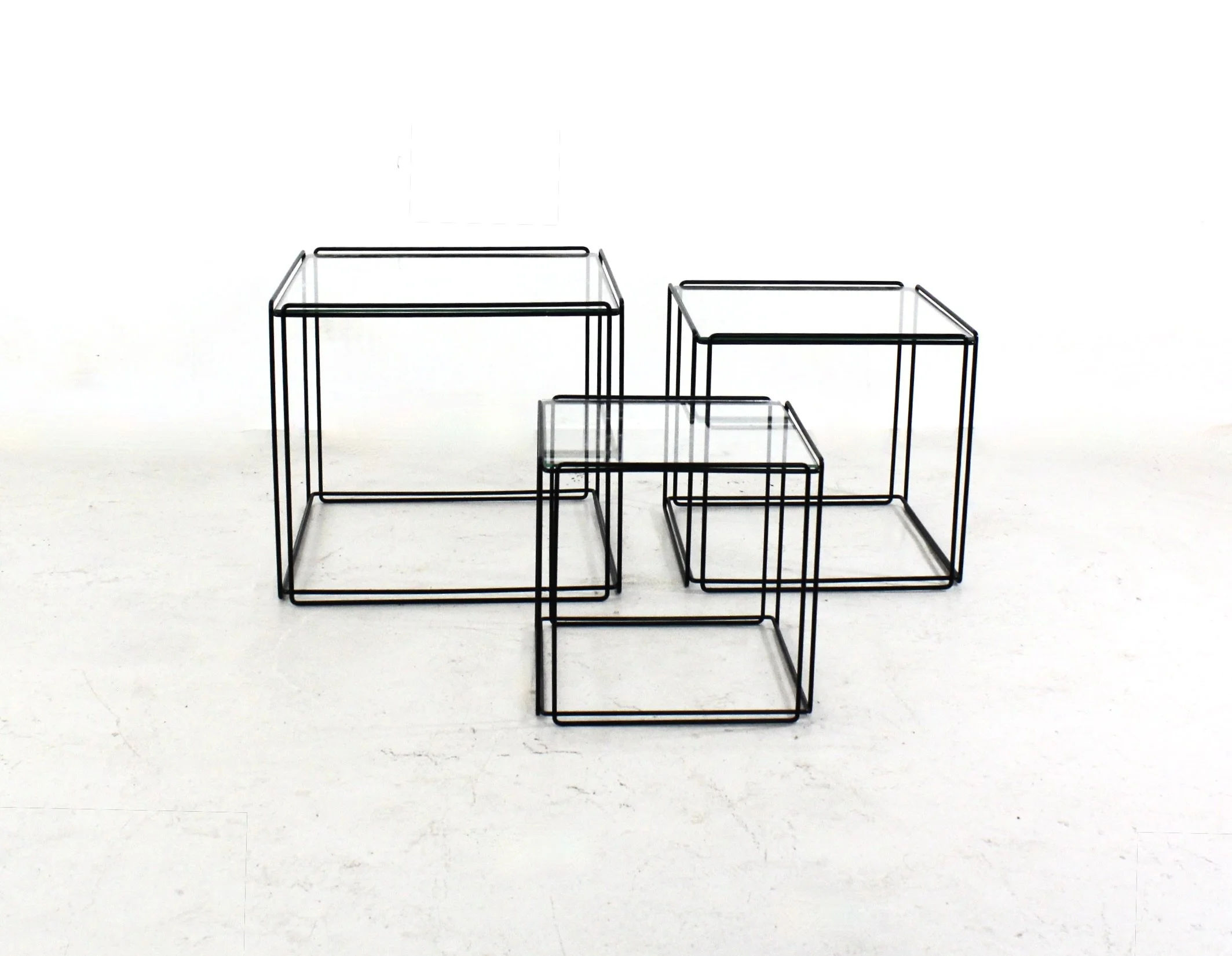 max sauze Idesign nest of tables
