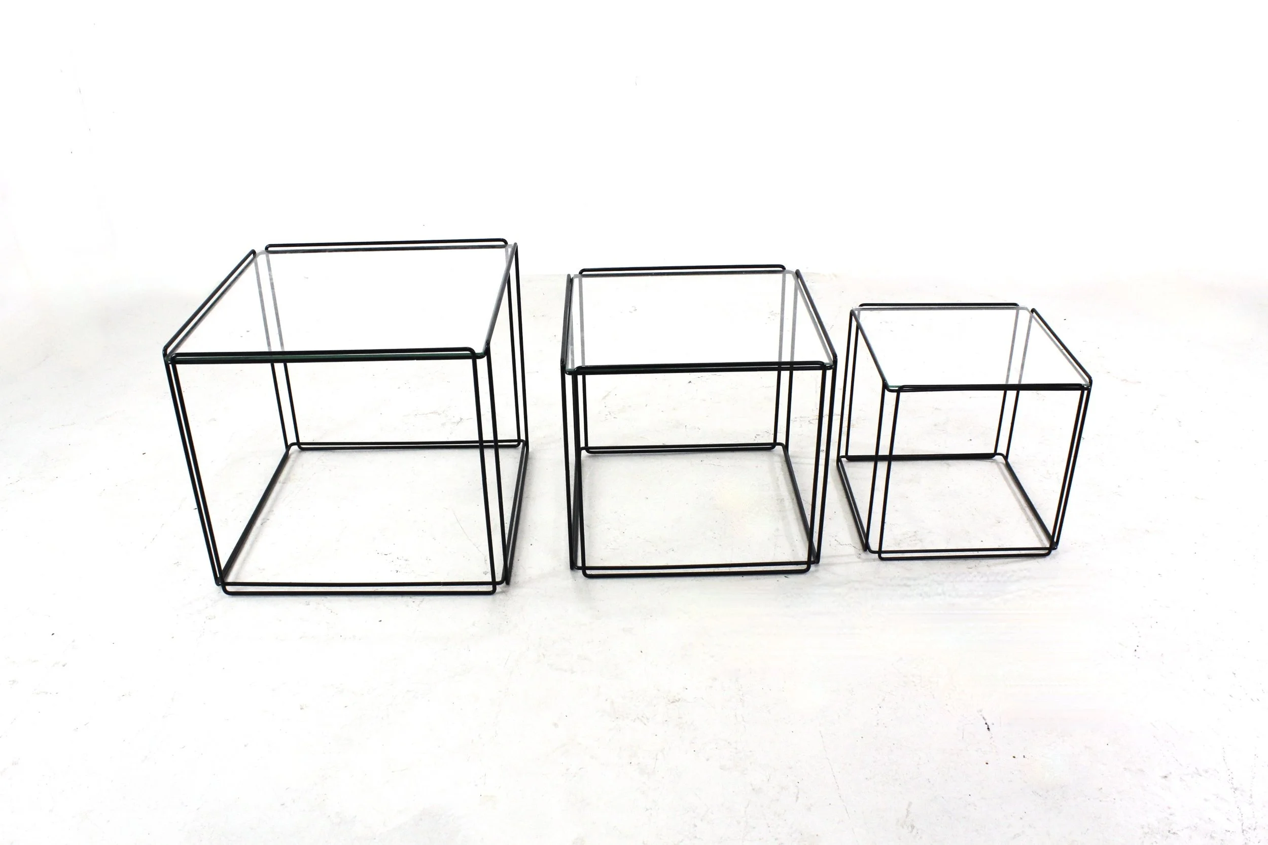 max sauze Isocele  tables
