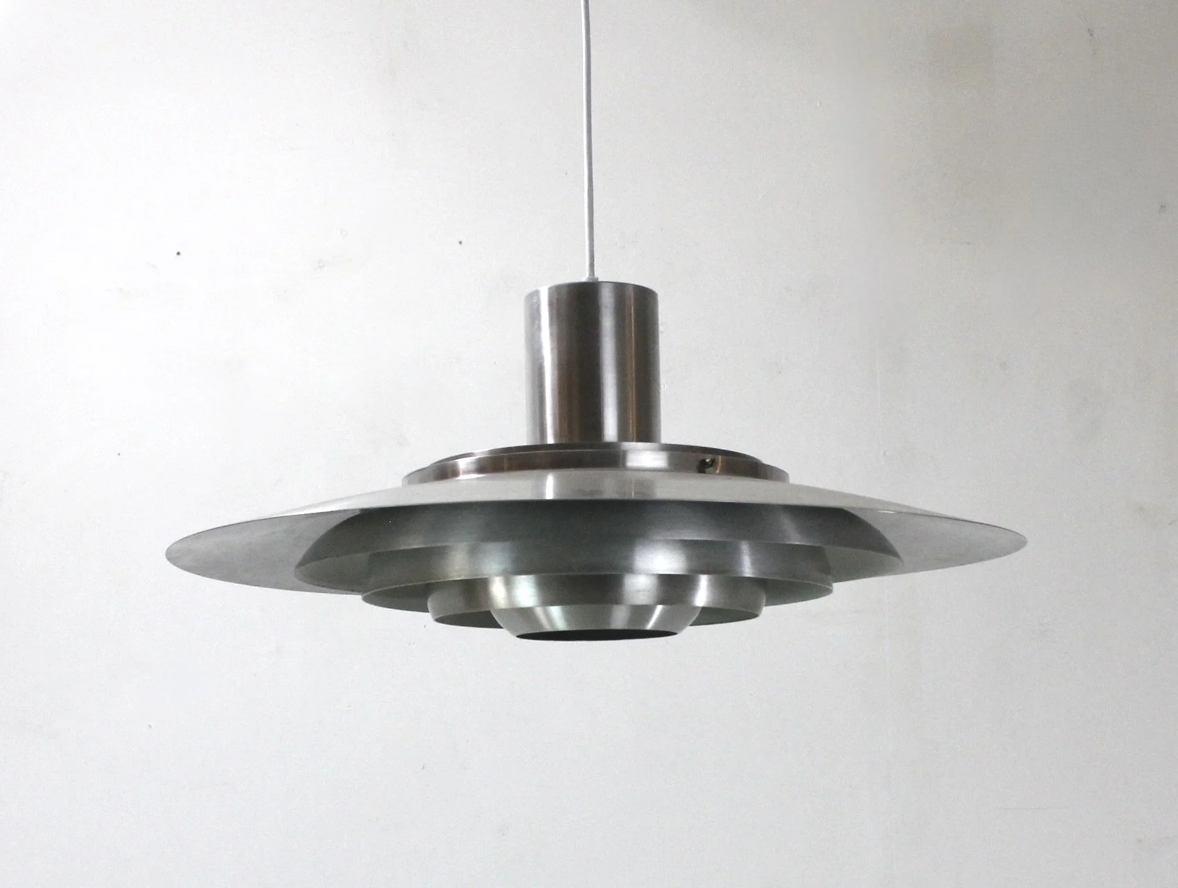 Preben Fabricius and Jordan Kastholm P376 for nordisk solar