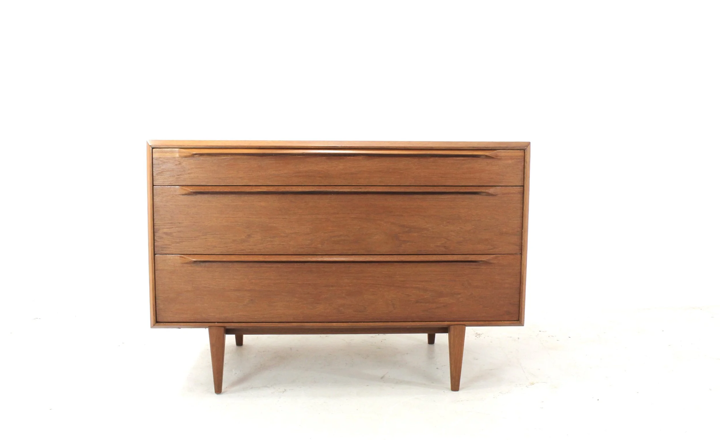 IB Kofod Larsen for Frederica