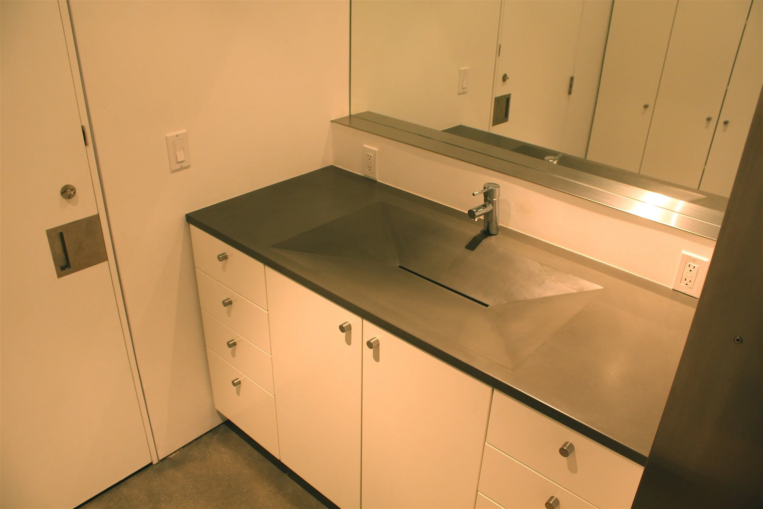 4 Way Ramp Sink