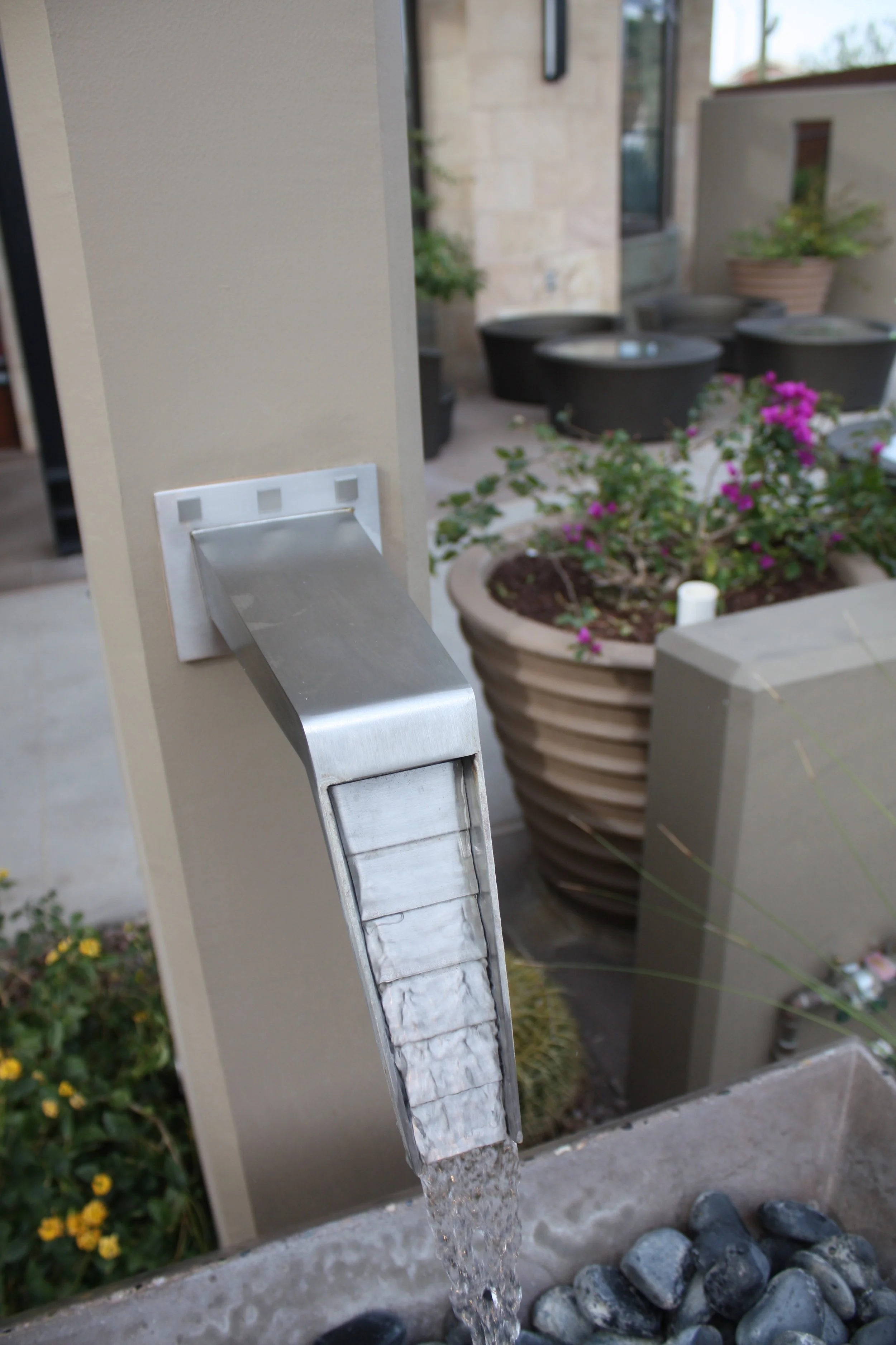 Eddie V's Water Feature
