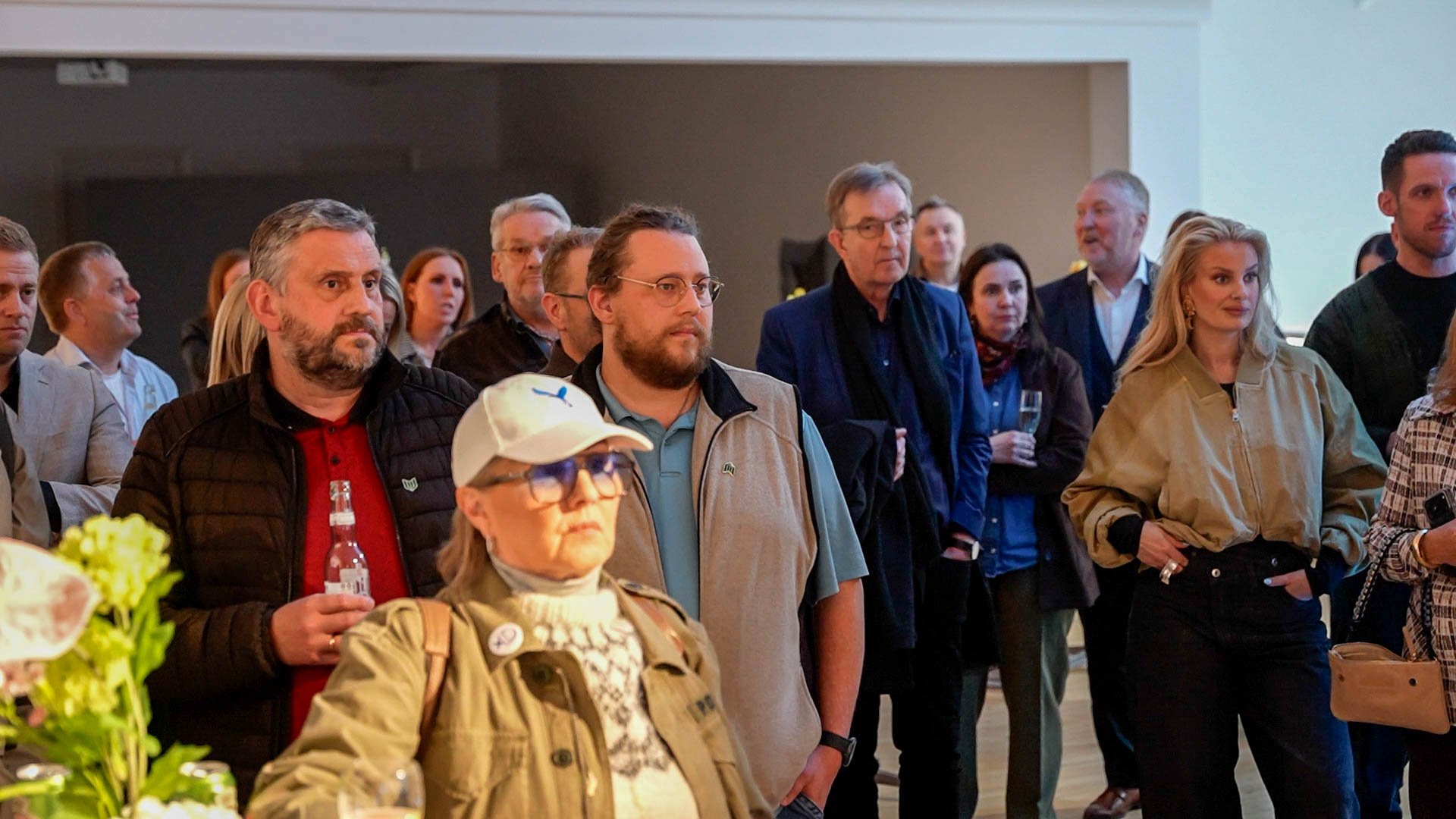 Klipp wide.00_02_07_27.Still019.jpg