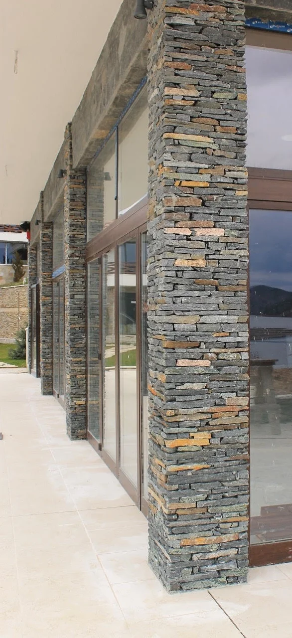 Blacksburg Rustic Ledge