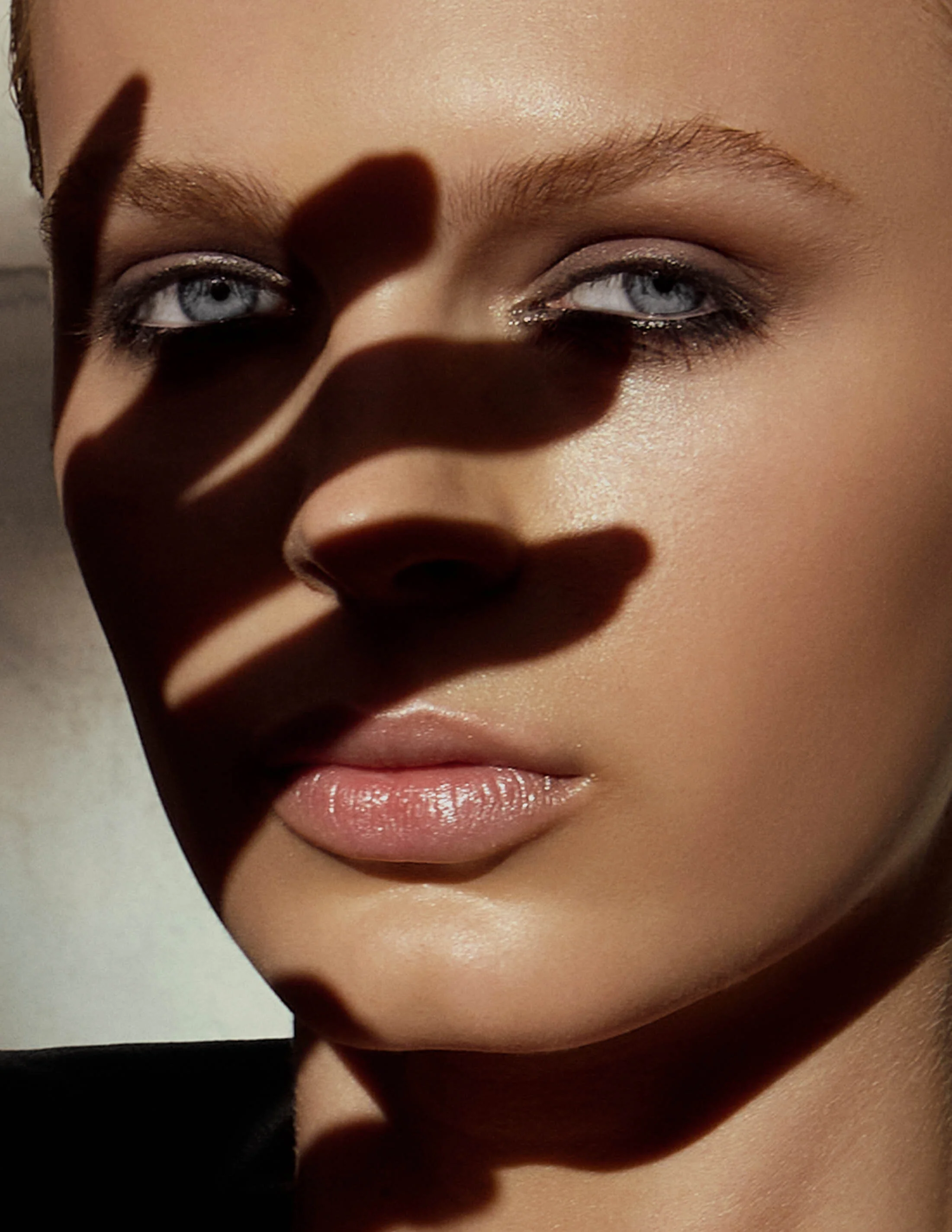 ISSUE | KYLIE VONNAHME