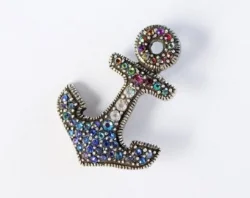 crystal anchor.jpg