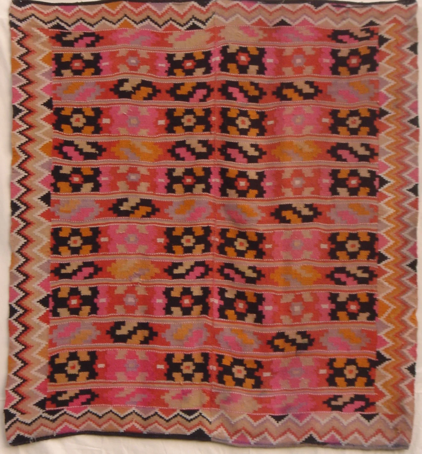 Coverlet, Lipideu Ales