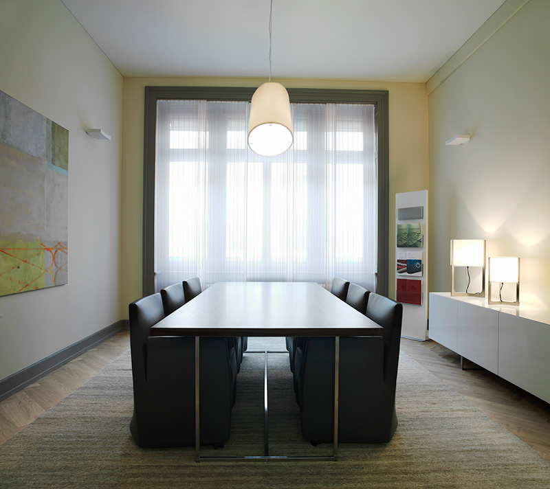 069_iria_degen_interiors_private_bank_zurich2_4_.jpg