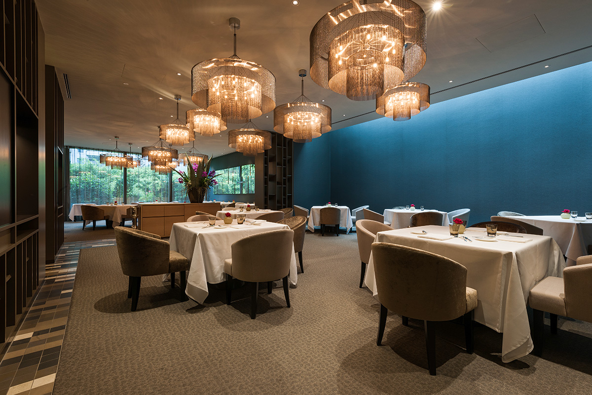 158_iria_degen_interiors_hotel_pullman_basel_europe14.jpg