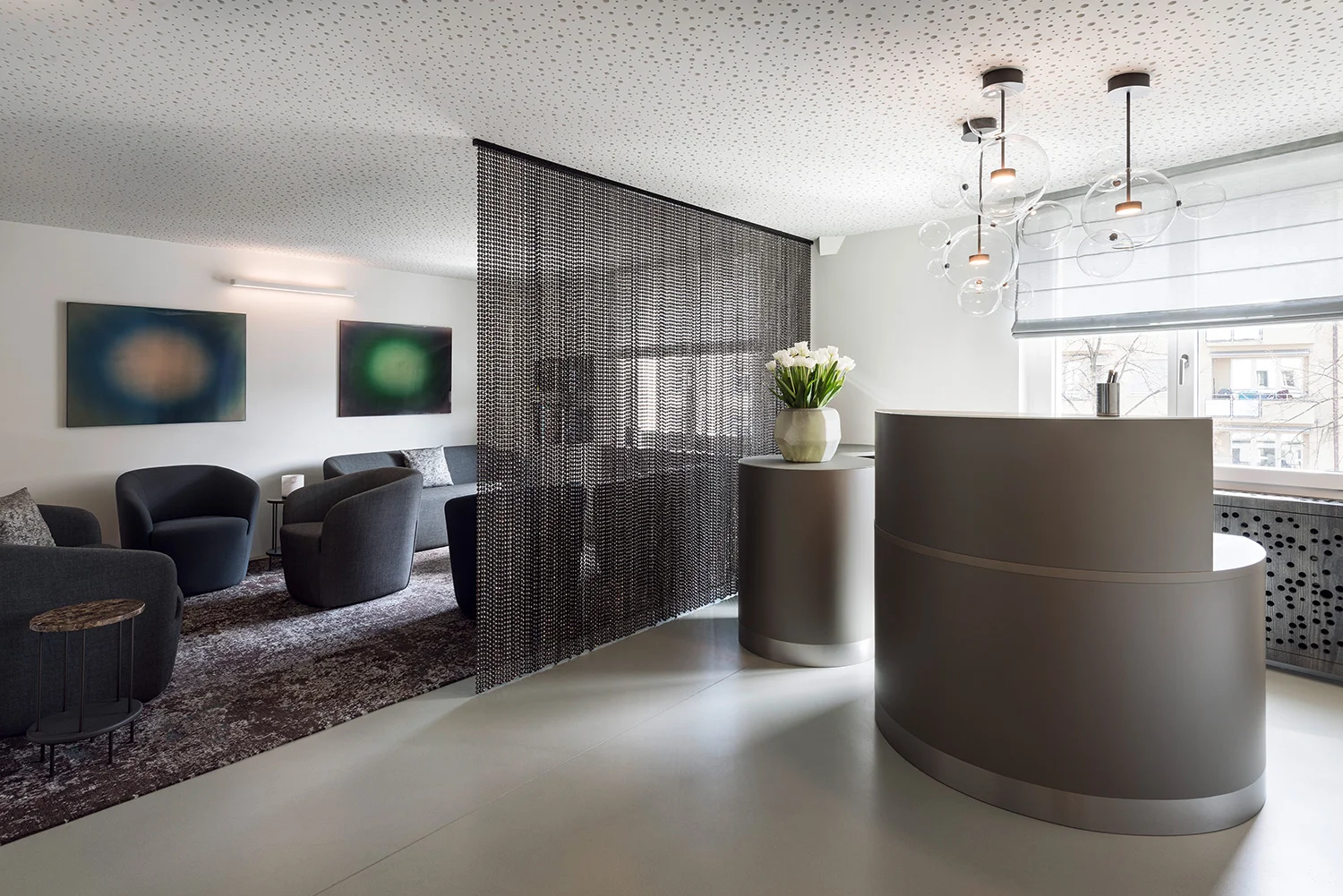 136_clinicdent_iria_degen_interiors_03.jpg