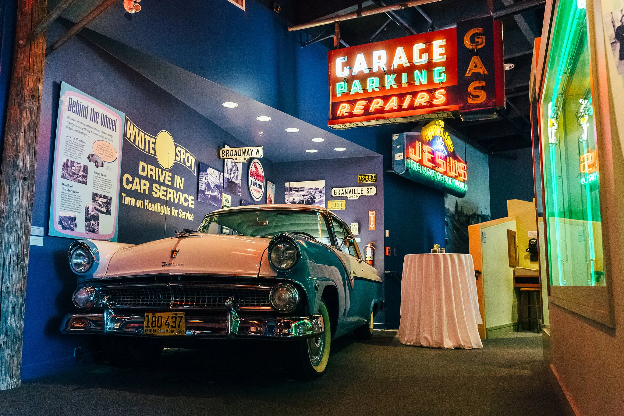 Bold_Neon_50s.jpg