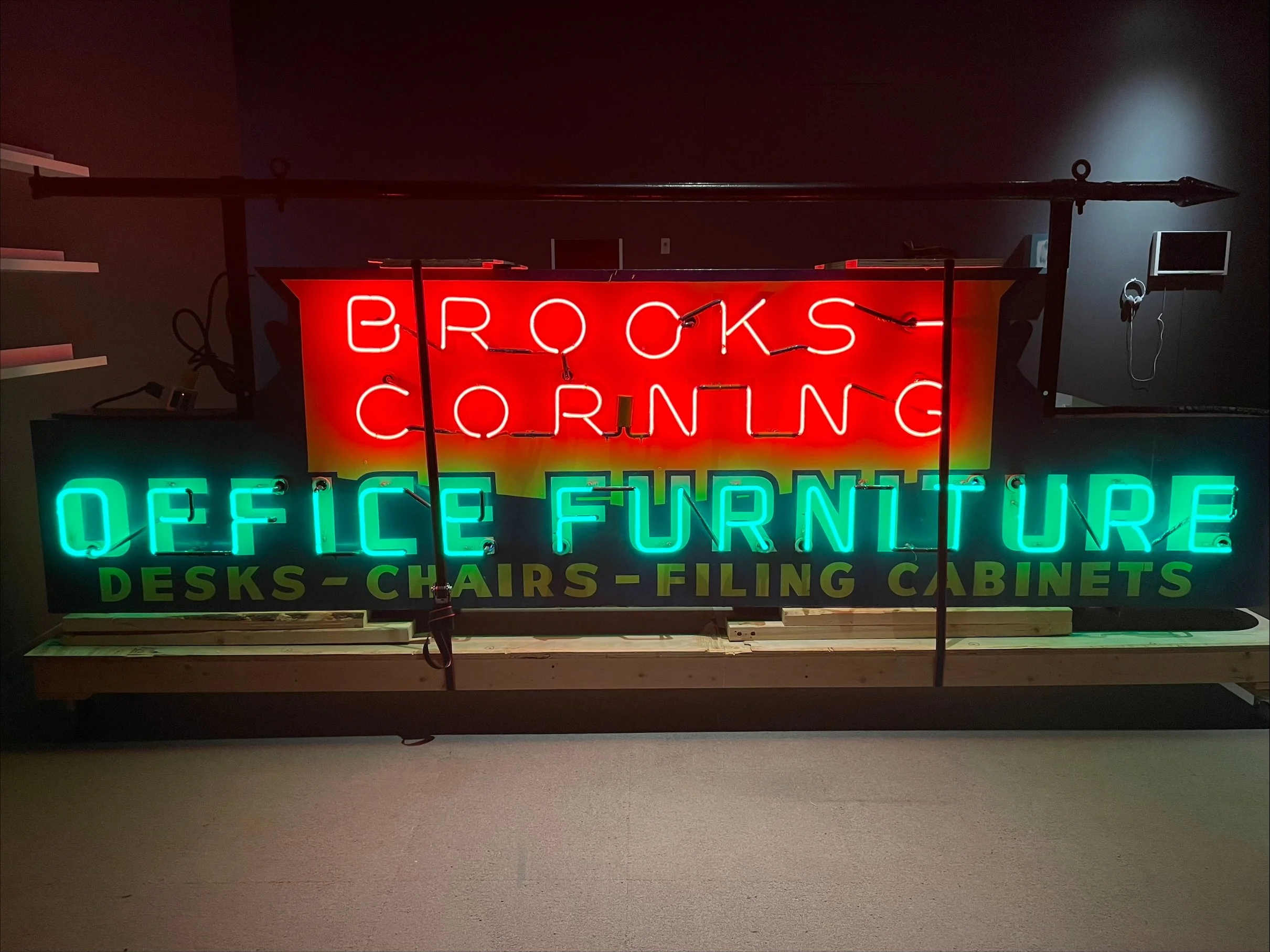 Brooks Corning Neon Sign (2).jpeg