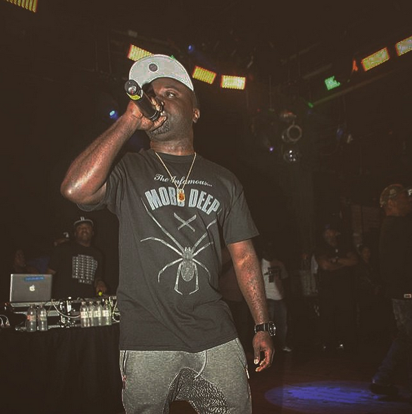 HAVOC WEARS DOM'S MOBB DEEP SPIDER TEE FOR <i>THE INFAMOUS</i> 20TH ANNIVERSARY SHOWS