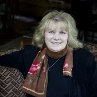 Carrie (1).jpg