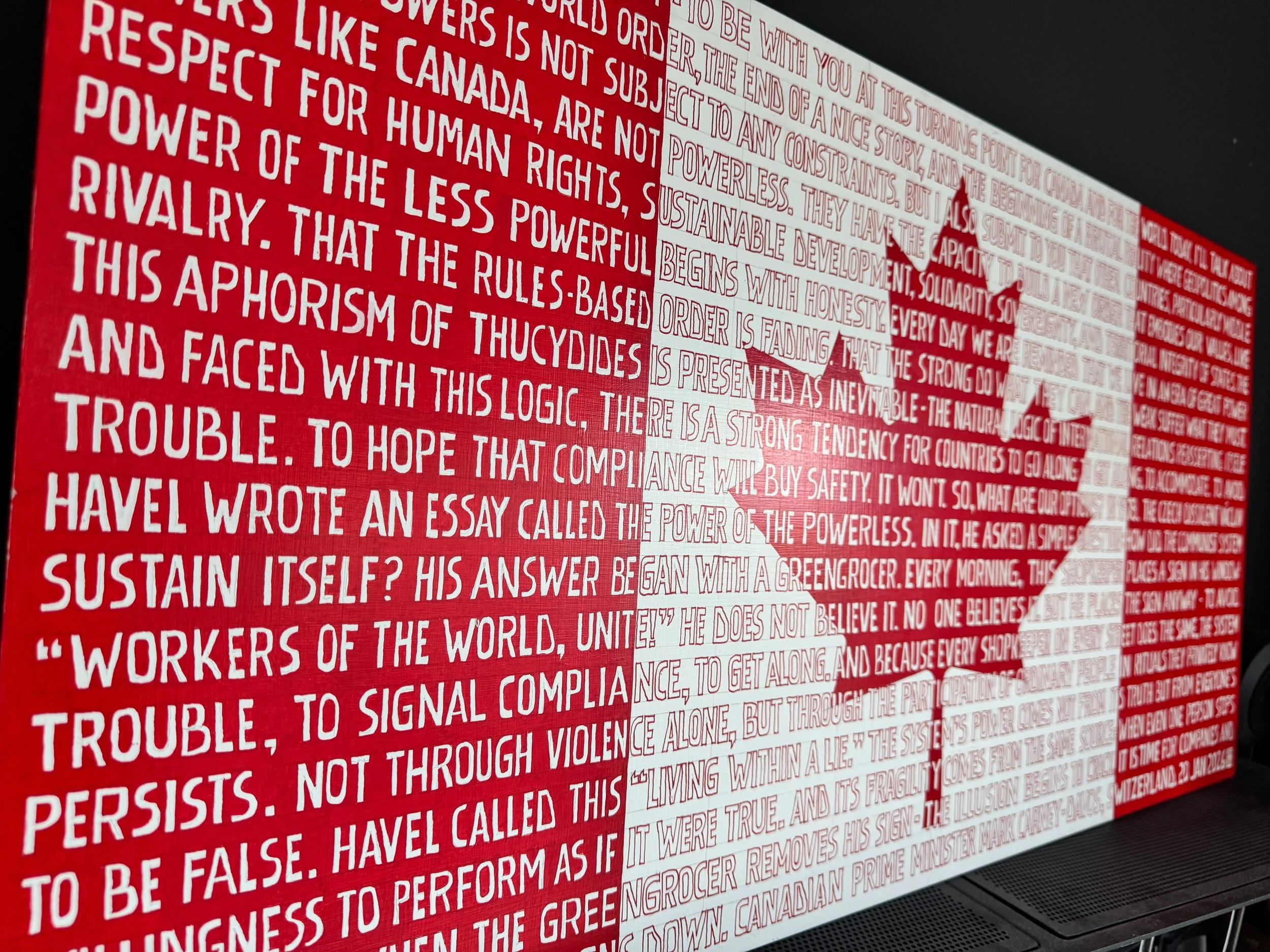 Canada_MarkCarney_Davos_Flag_SpokenState_Detail.jpeg
