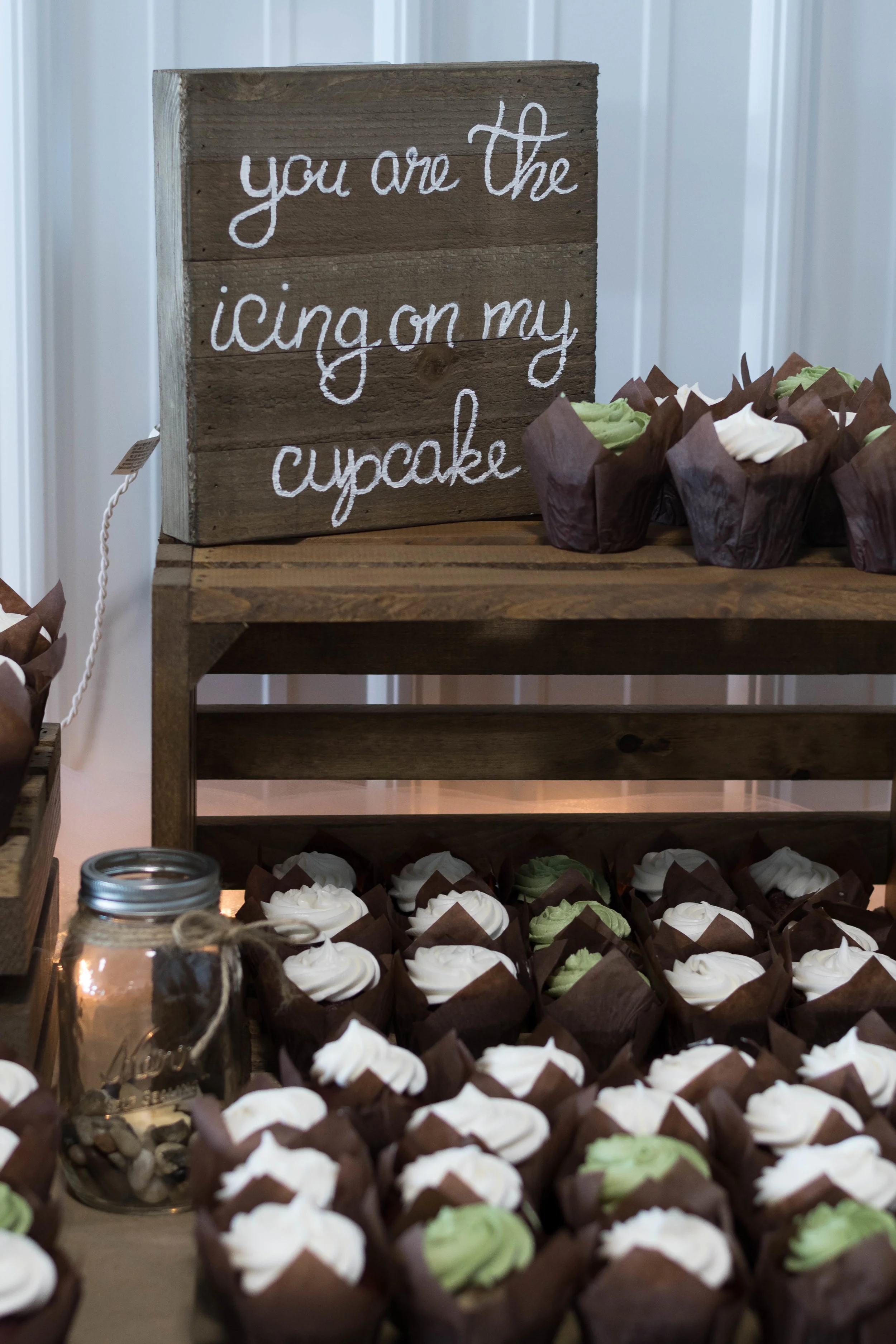 t&j'scupcakes (1 of 3).jpg
