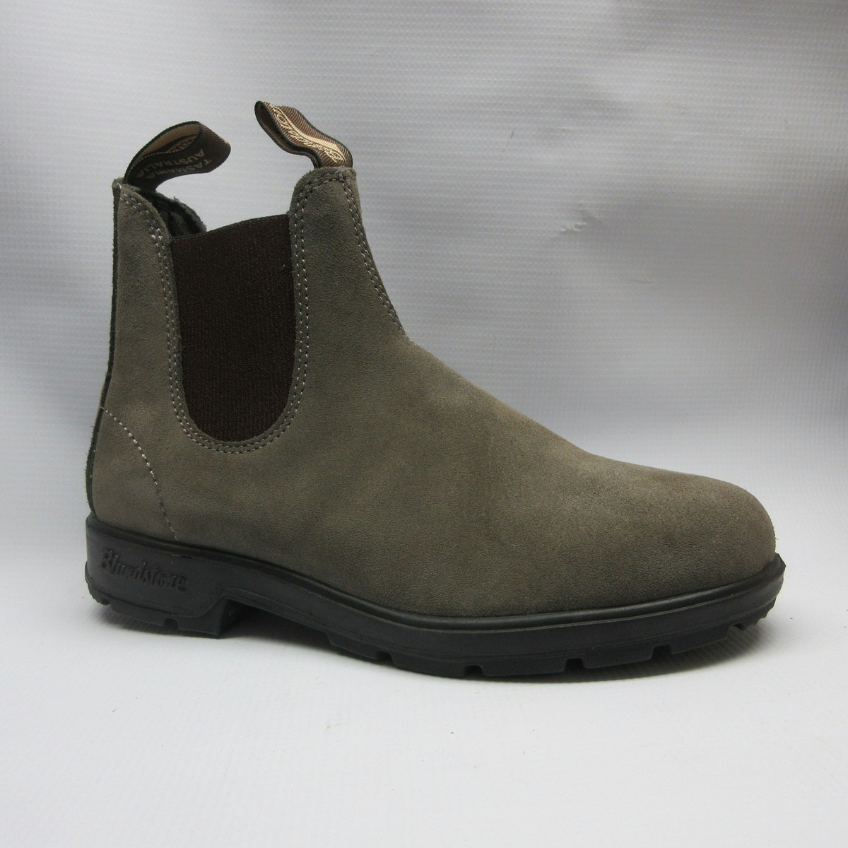 blundstone olive suede womens
