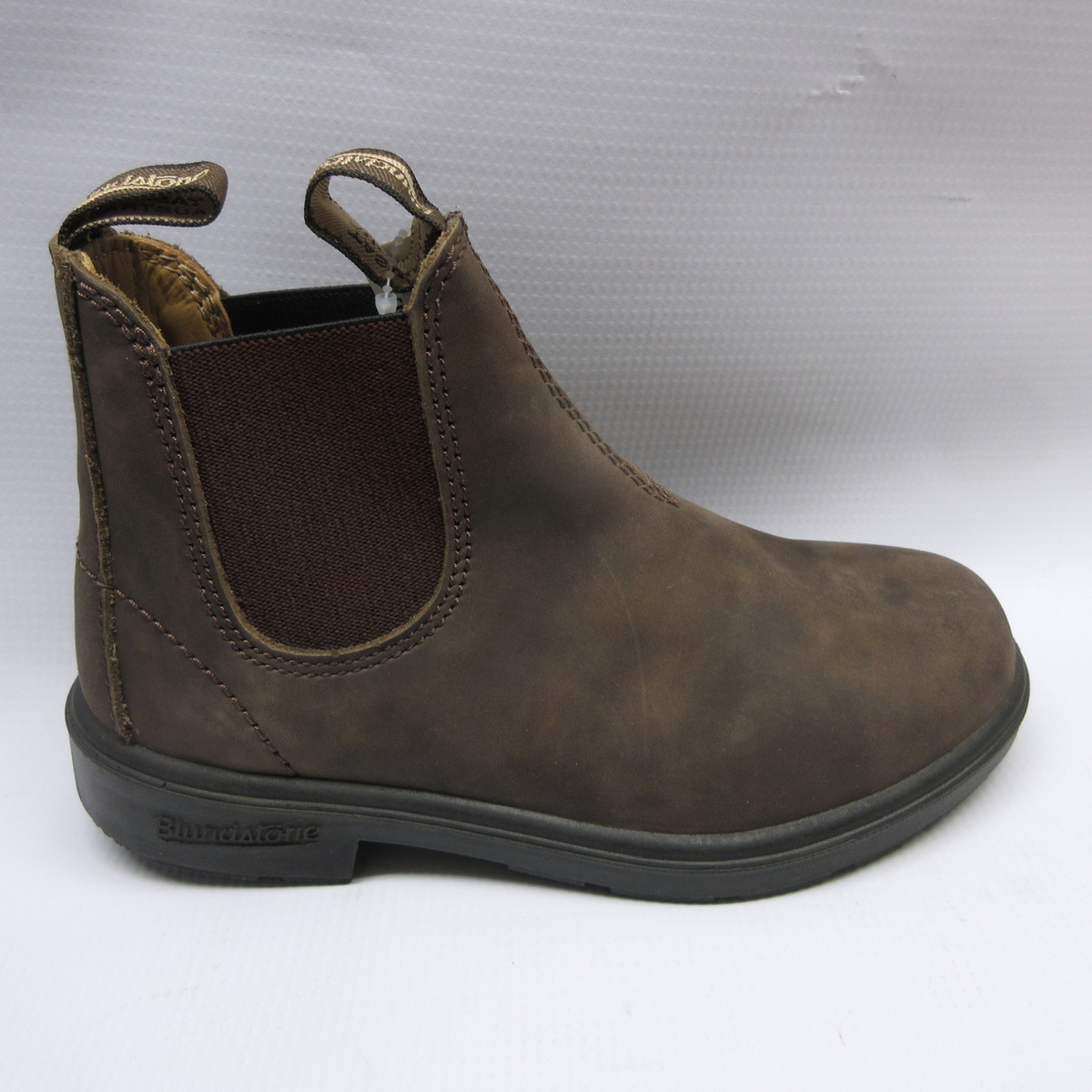 youth blundstone boots