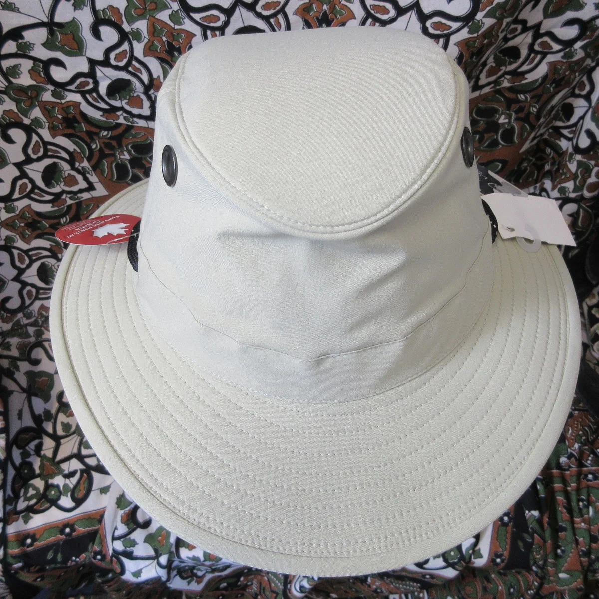 tilley-hat-lt5b-breathable-stone.JPG
