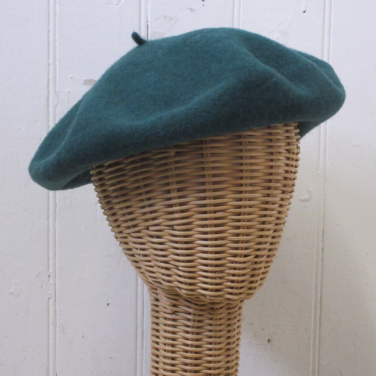 dorfman-pacific-hat-wool-beret-forest.JPG
