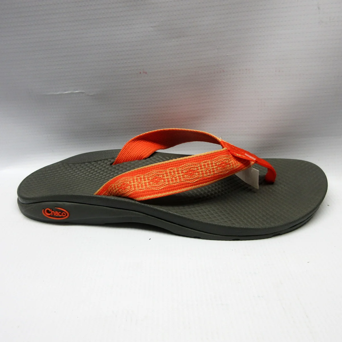 Chaco Sandals Women Flip Ecotread in Shell Doe Size 8
