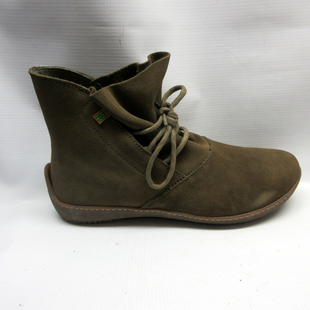 El Naturalista Boots Women ND82 Suede Low in Khaki Size 40 — Cabaline