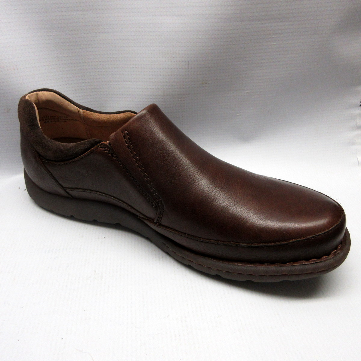 Born Shoes Men Nigel Slip On in Brown 