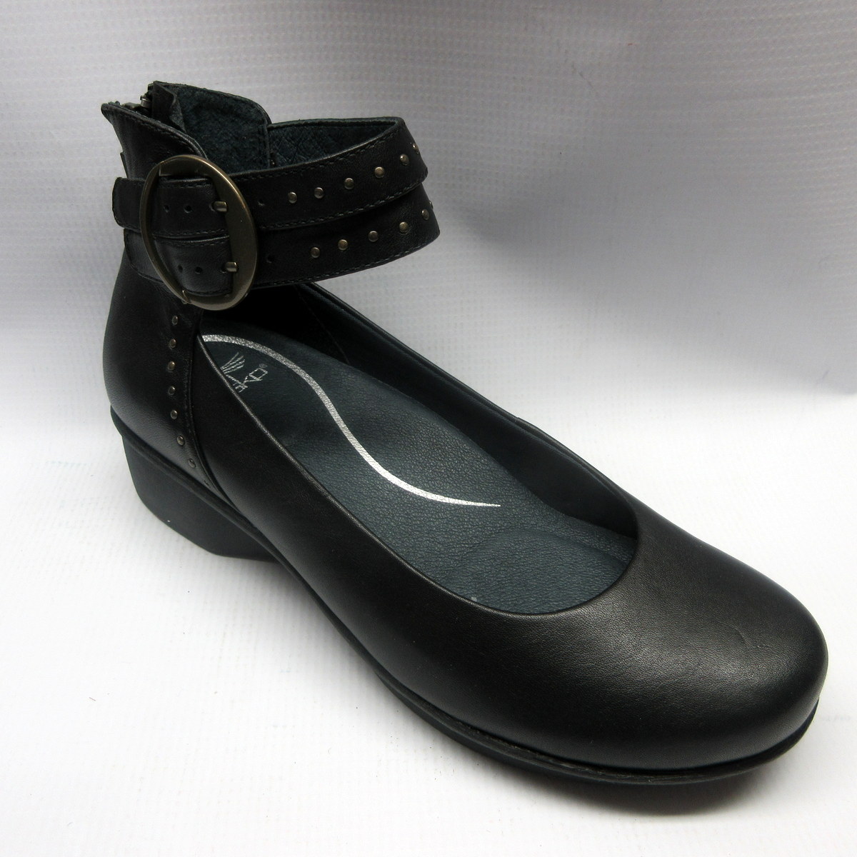 size 38 in dansko shoes