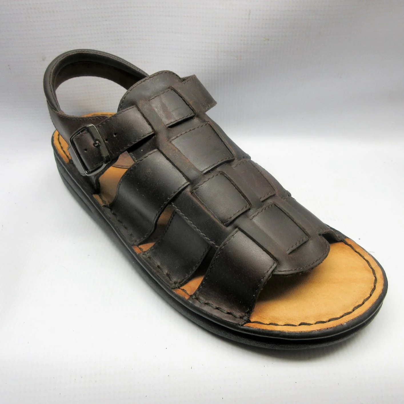 minnetonka men's sandals