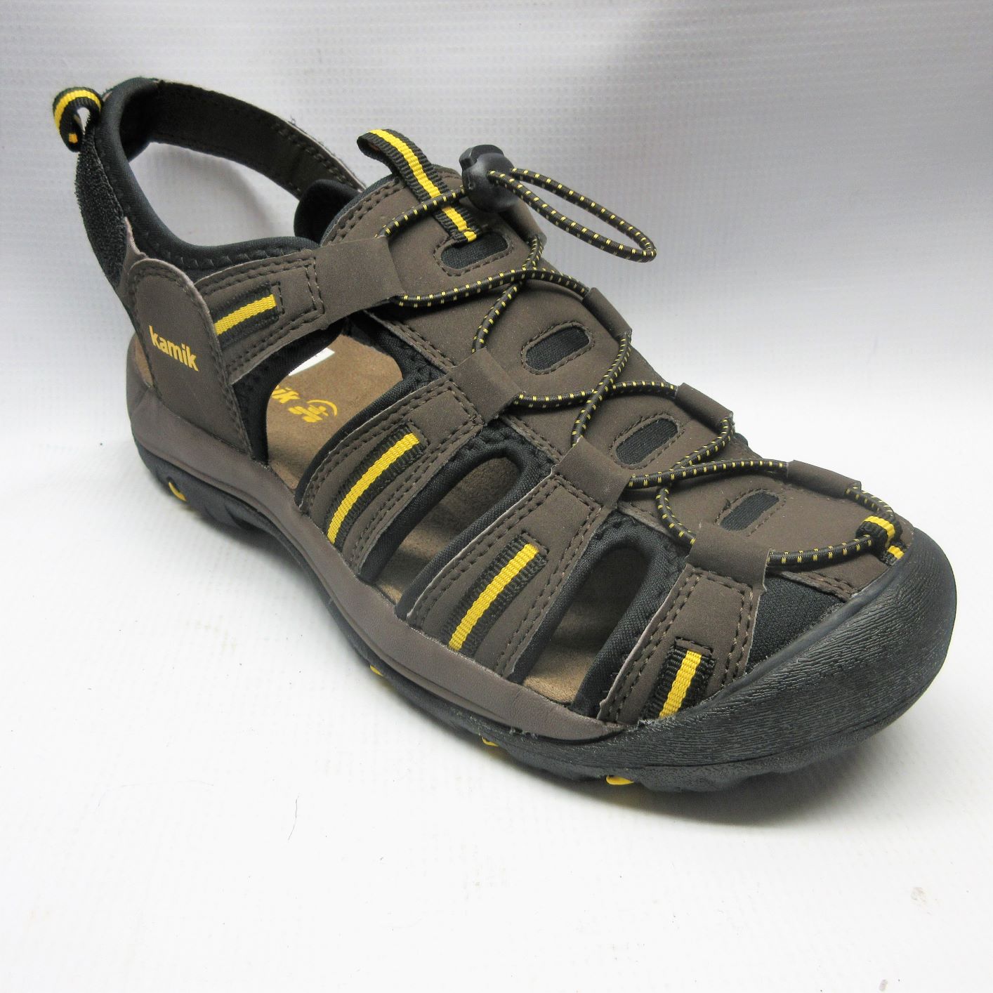 Kamik Sandals Men Capemay in Dark Brown 