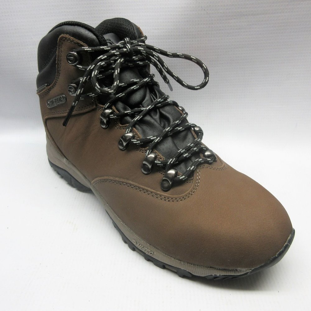 Hi-Tec Boots Women Altitude Waterproof in Dark Chocolate — Cabaline