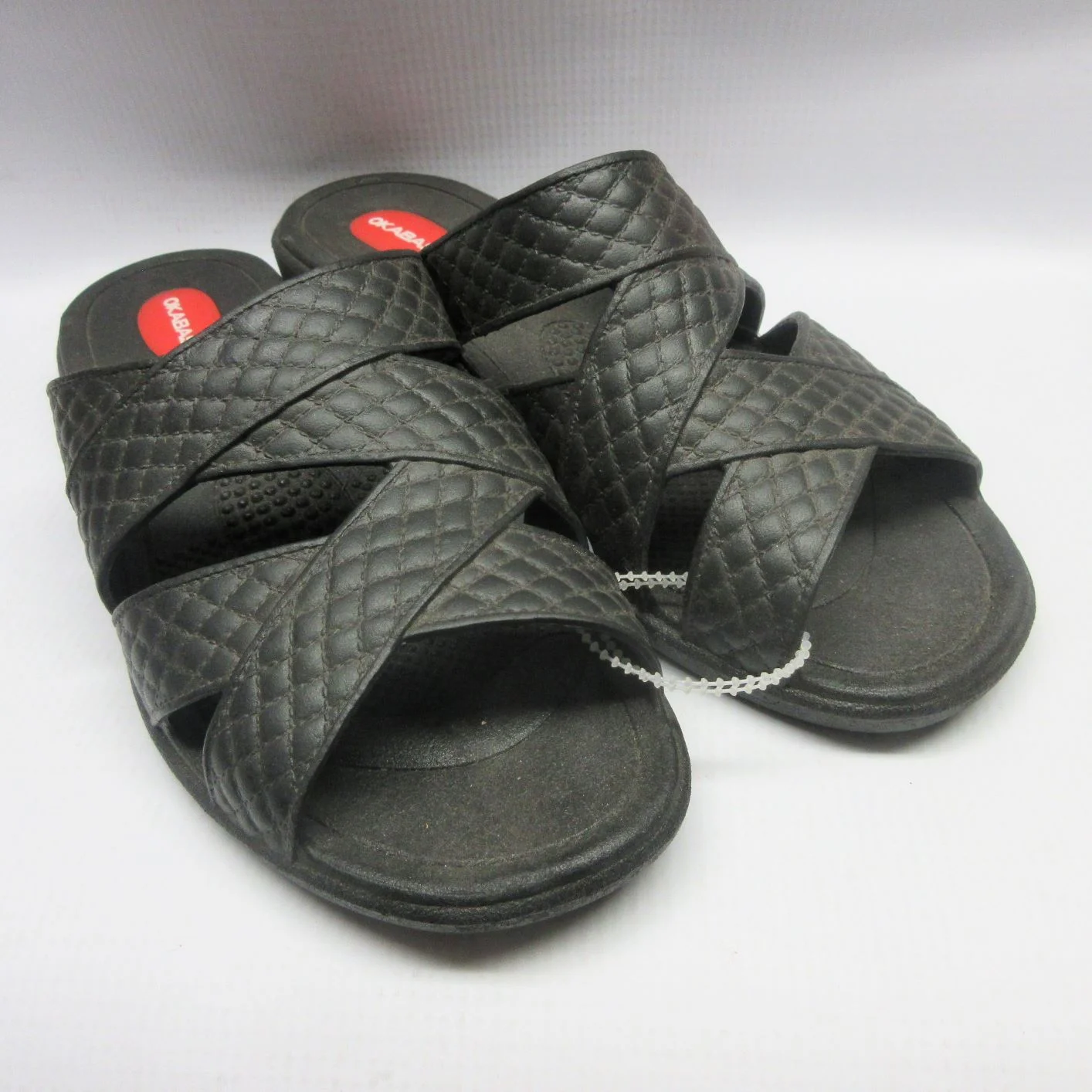 okabashi cross strap sandals