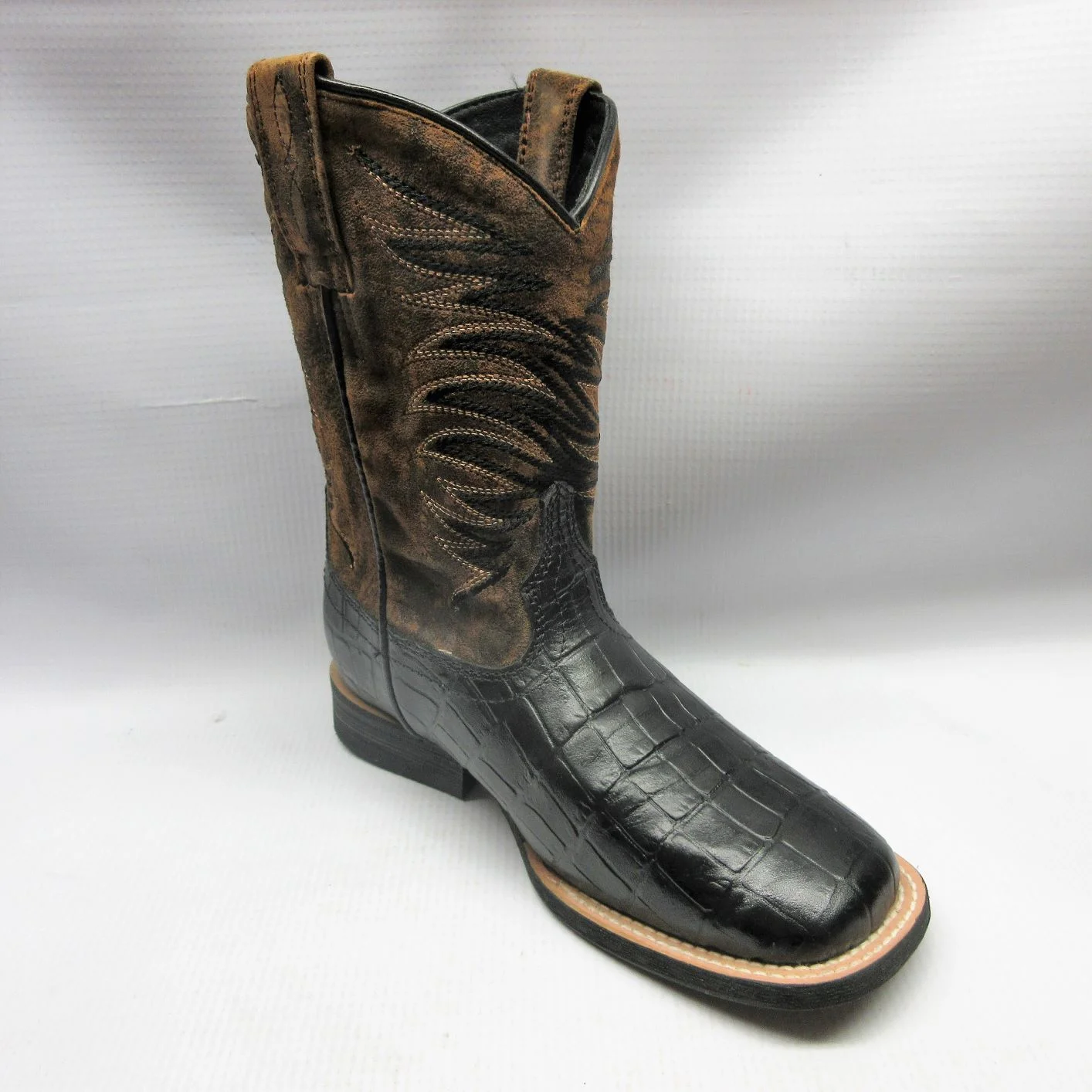 ariat fire catcher
