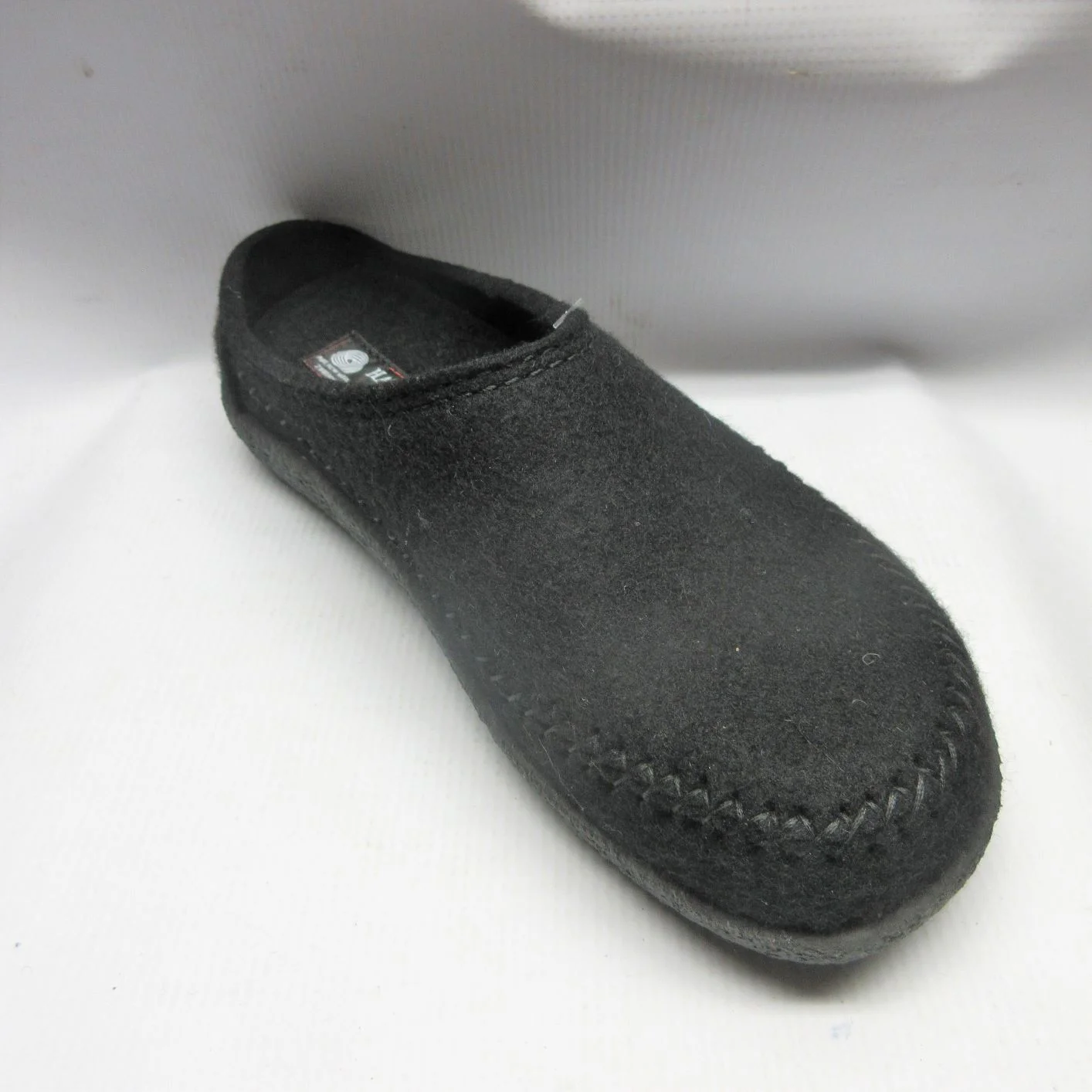 Haflinger Slippers Men and Women Fletcher in Black