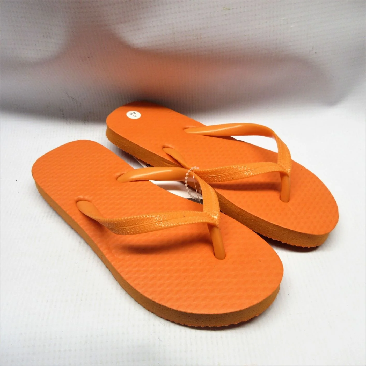 big-box-sandals-children-flip-flops-coral.JPG