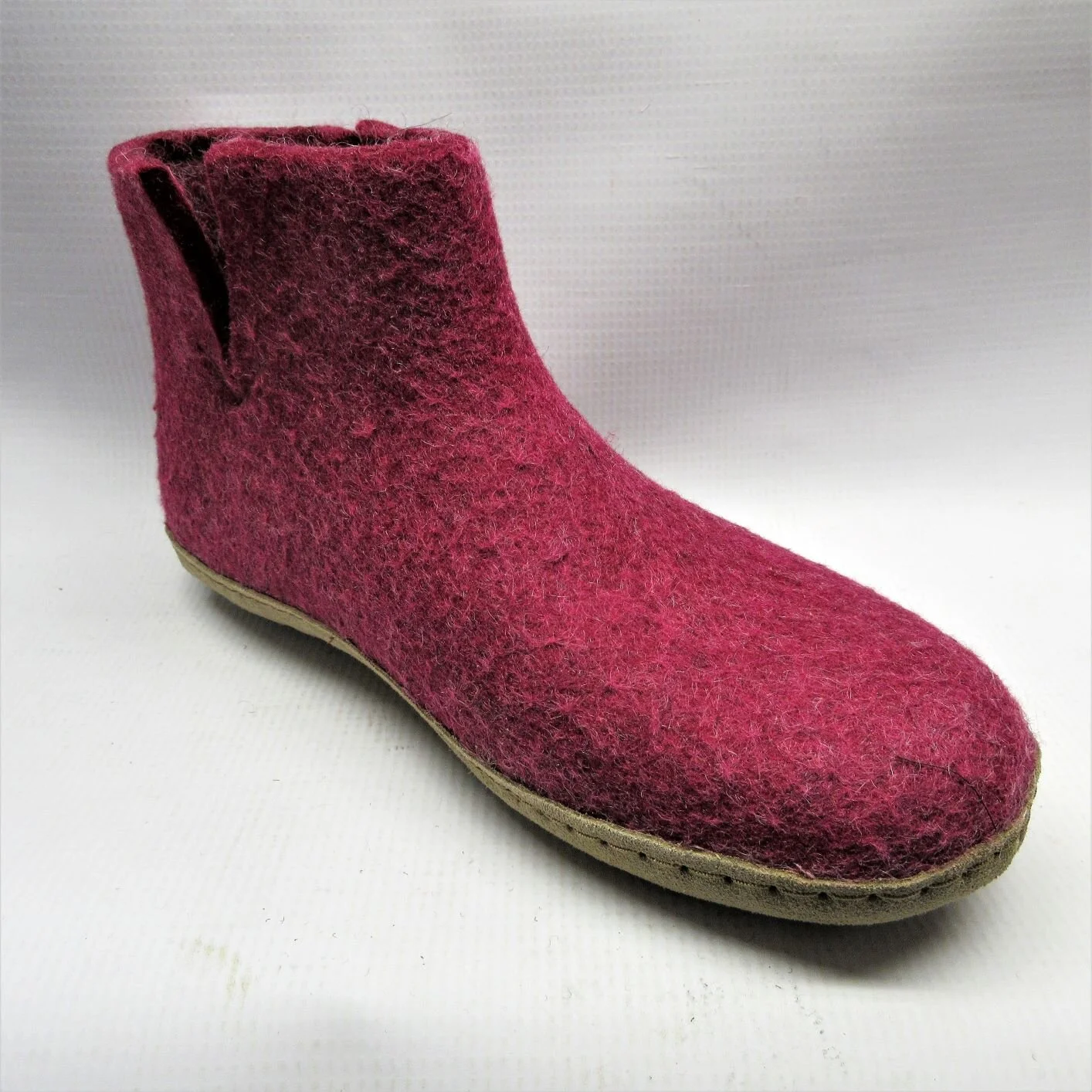glerups-boots-men-and-women-g-wool-felt-cranberry-size-39.JPG