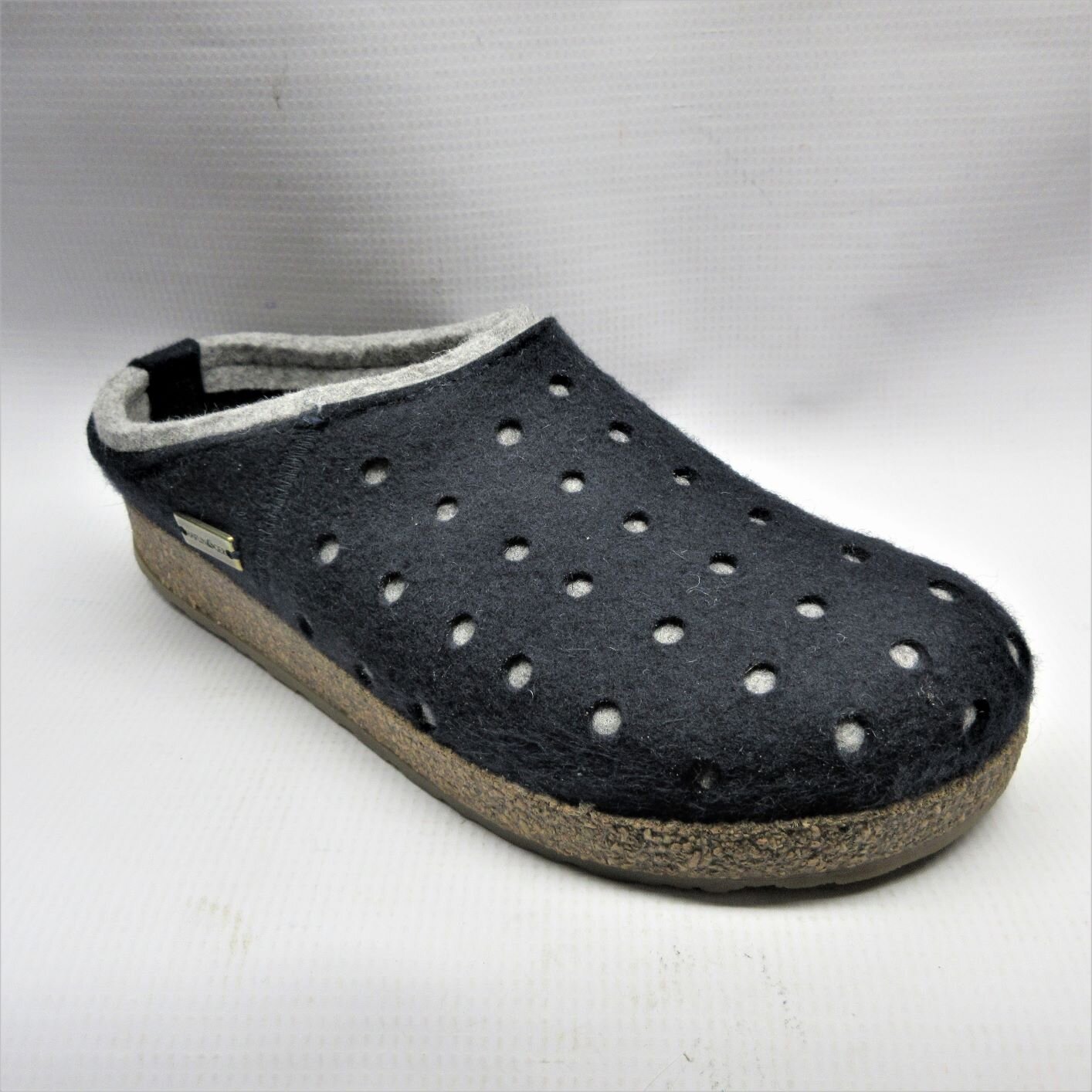 haflinger-slippers-unisex-holly-navy.JPG