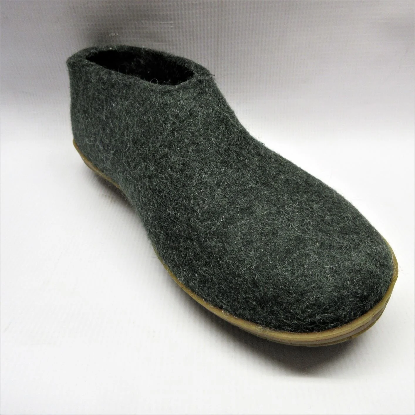 glerups-shoes-unisex-ar-wool-felt-rubber-forest-size-41.JPG