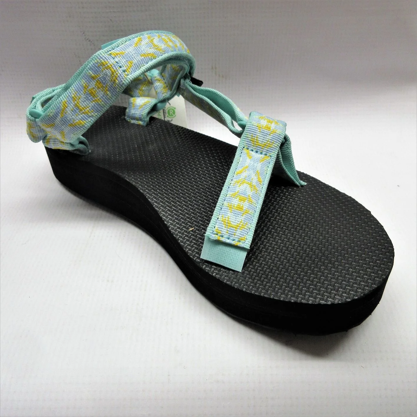 teva-sandals-women-midform-universal-triton.JPG