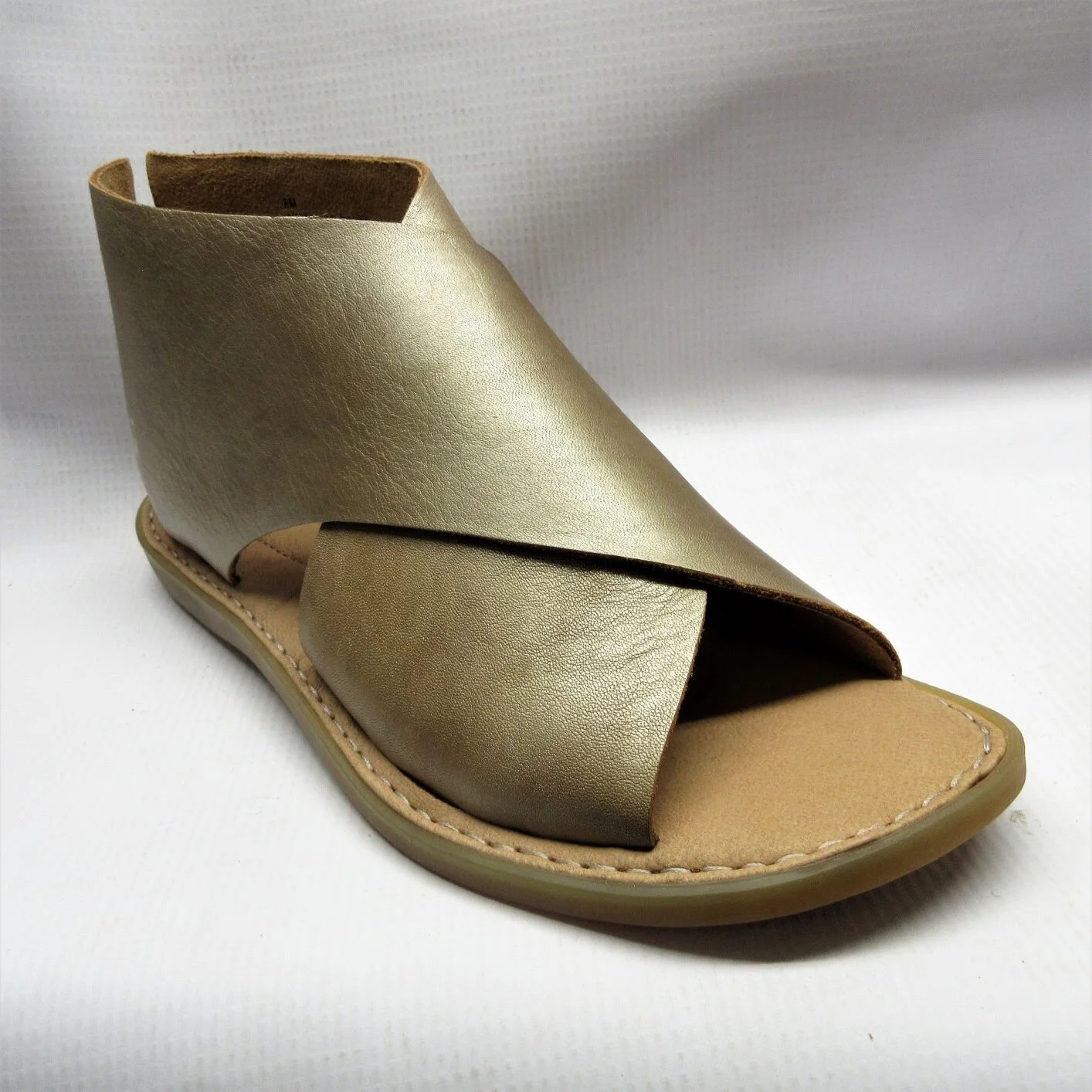 born sandals 8